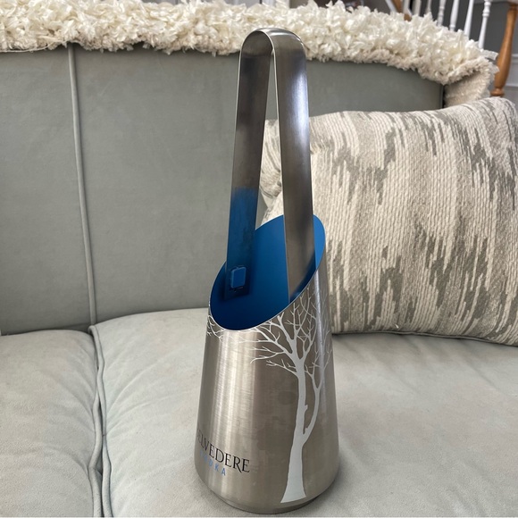 BELVEDERE VODKA LUXURY POLISHED STAINLESS STEEL ICE BUCKET WITH HANDLE/TONGS - Picture 2 of 8